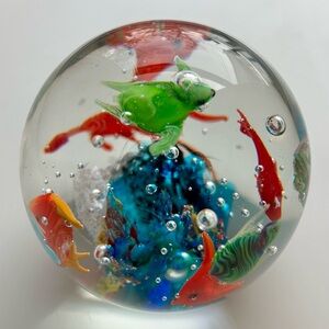 Avita Inc Hand Crafted Art Glass Under the Sea Paperweight Coral Turtle Fish  4"